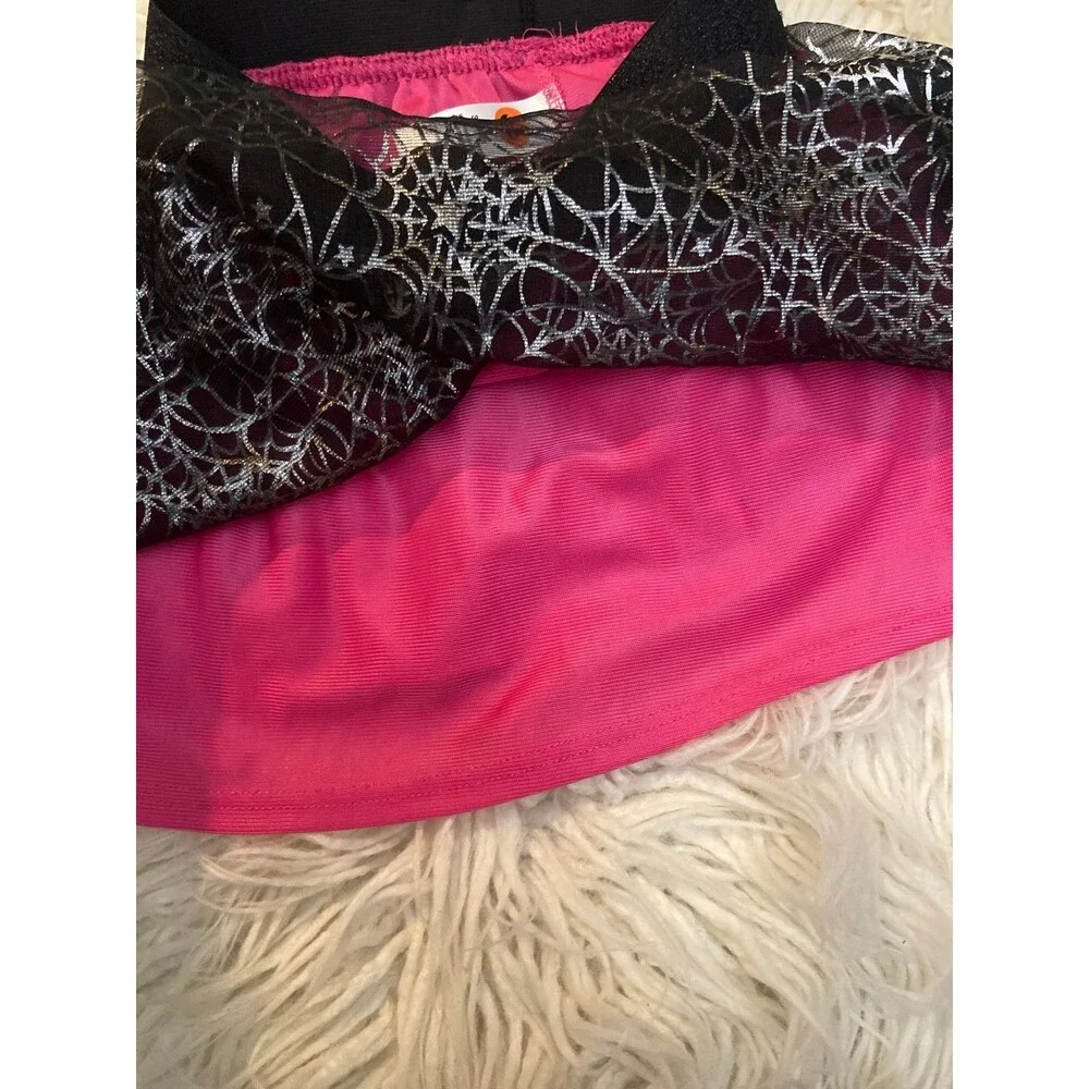 3t spiderweb Halloween tulle sparkly silver and black skirt with pink underlay - Picture 2 of 3